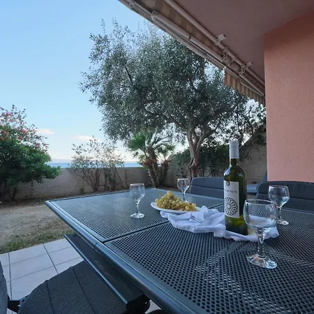 Apartman Seaview By Litto *