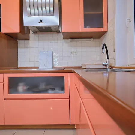 Seaview By Litto Apartman